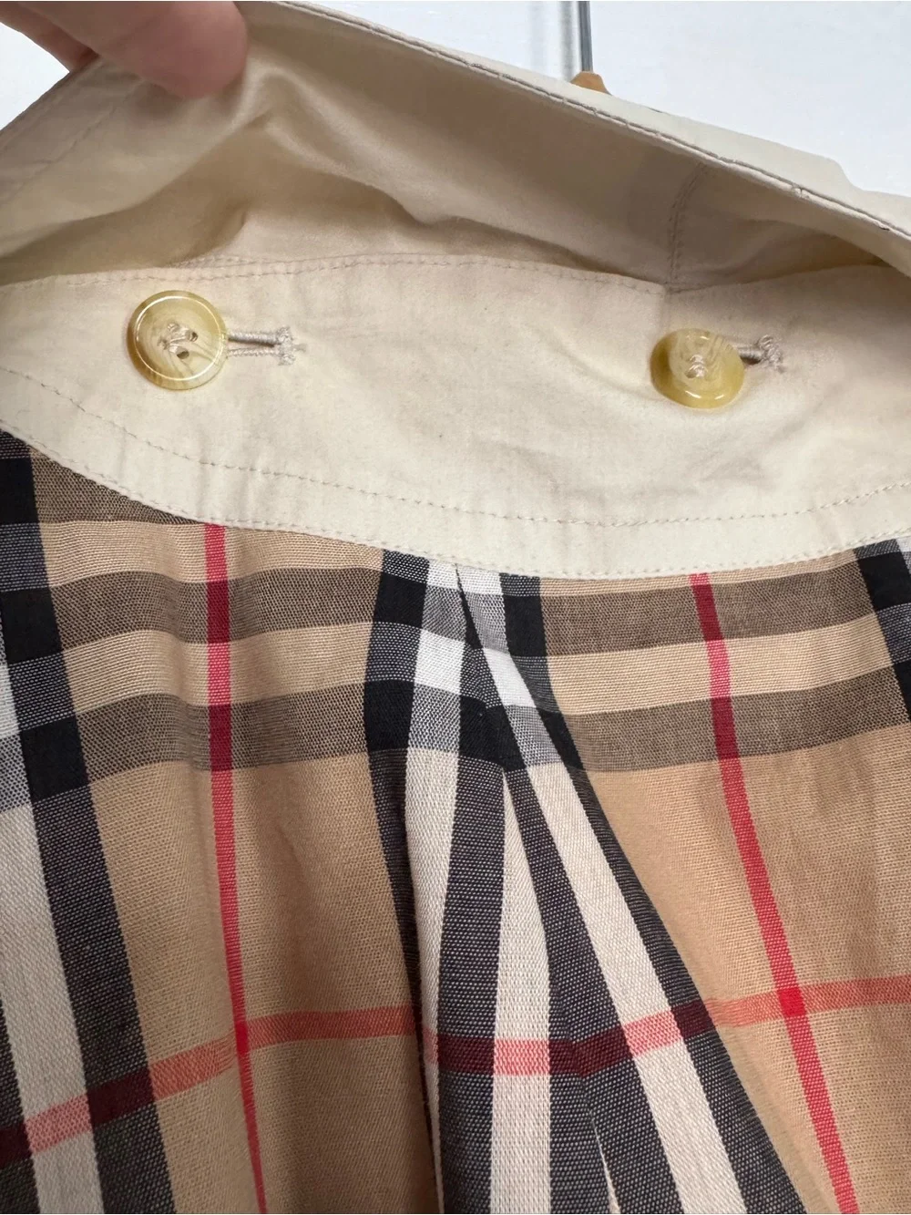 Burberry Light Tan Coat with Signature Check Lining with Removable Hood - Picture 5 of 12